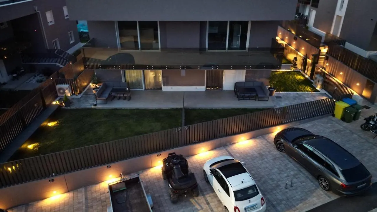 A&A1 A&A2 Apartment Porec 0*,