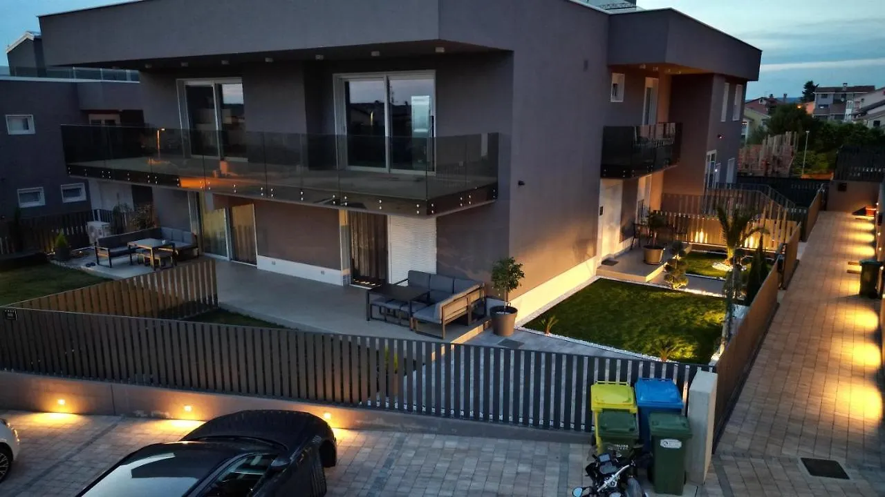 A&A1 A&A2 Apartment Porec